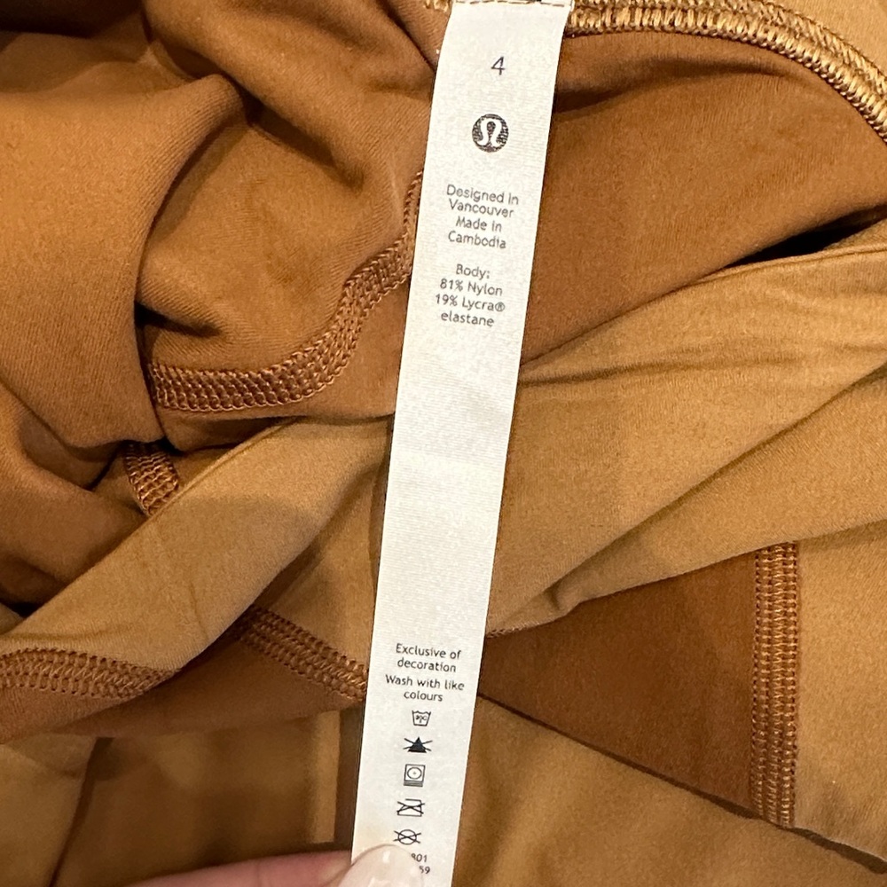 Lululemon Copper Brown & Bold Beige Nulu Color Block High Rise Leggings (Size 4) - Picture 6 of 6